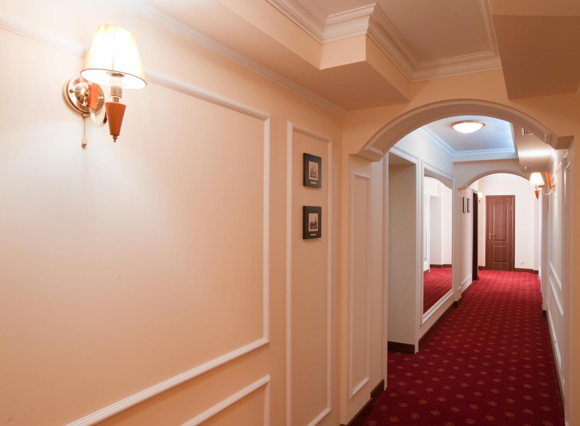 7 Sky Hotel Klinicheskaya Street كييف المظهر الخارجي الصورة