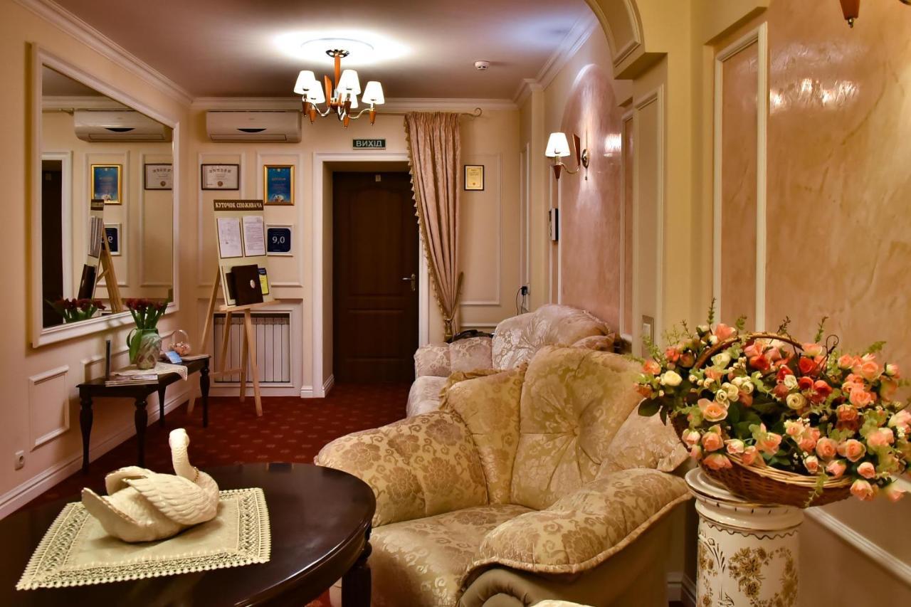7 Sky Hotel Klinicheskaya Street كييف المظهر الخارجي الصورة